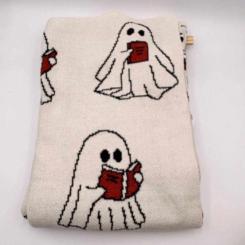 Goblin & Ghoul Reading Ghost Halloween Woven Throw Blanket 50 x 70 Cream Orange